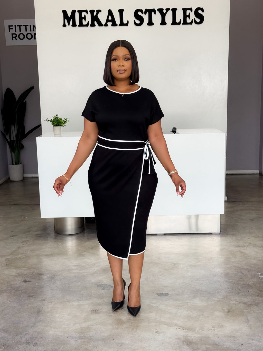 Black-White Lined Knot Dress