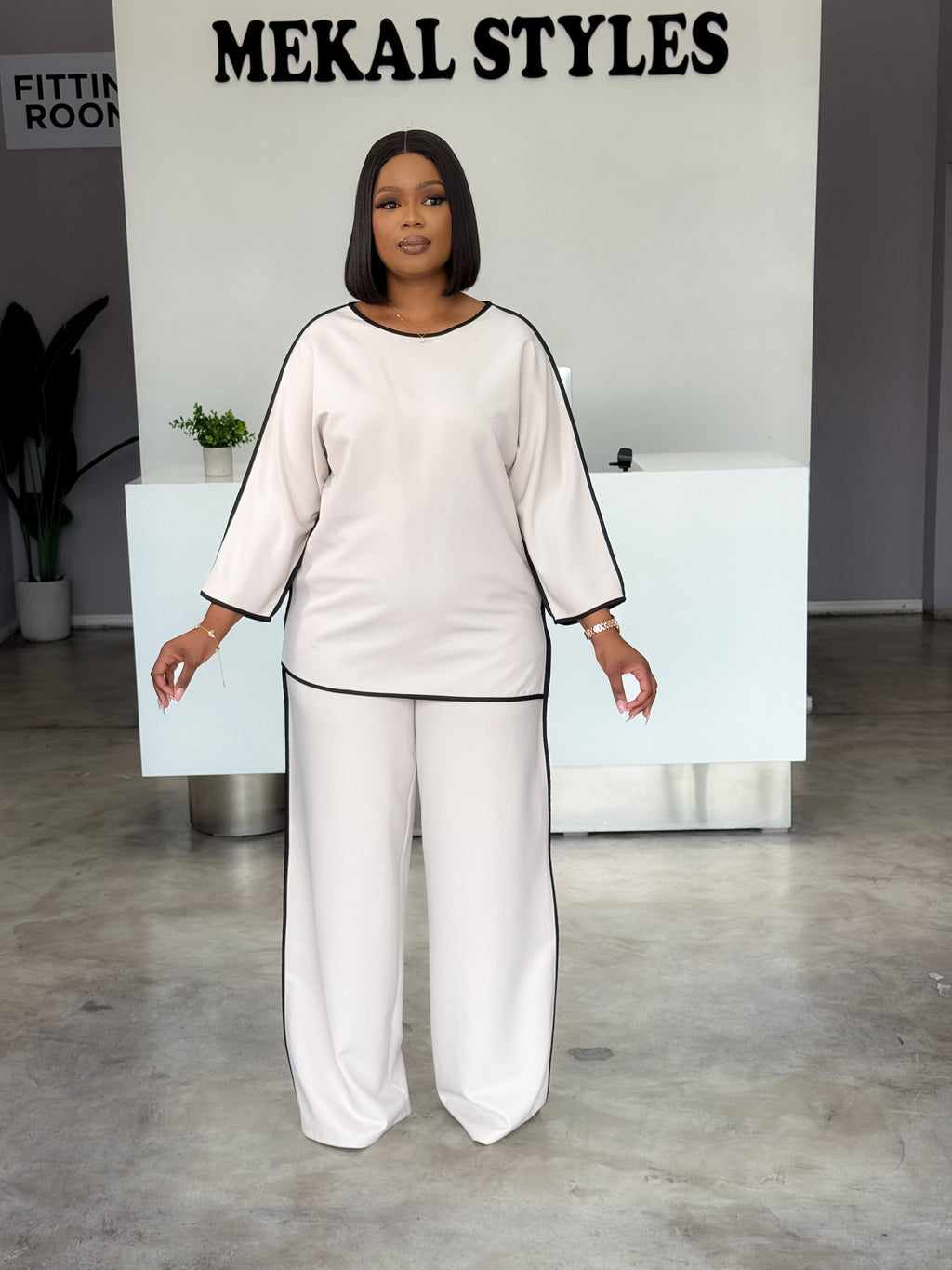 Beige Lined Set