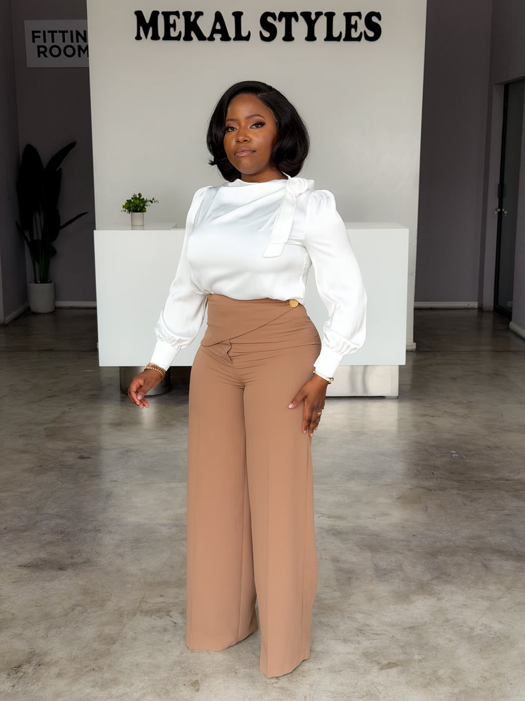 Caramel Detailed Straight Pants