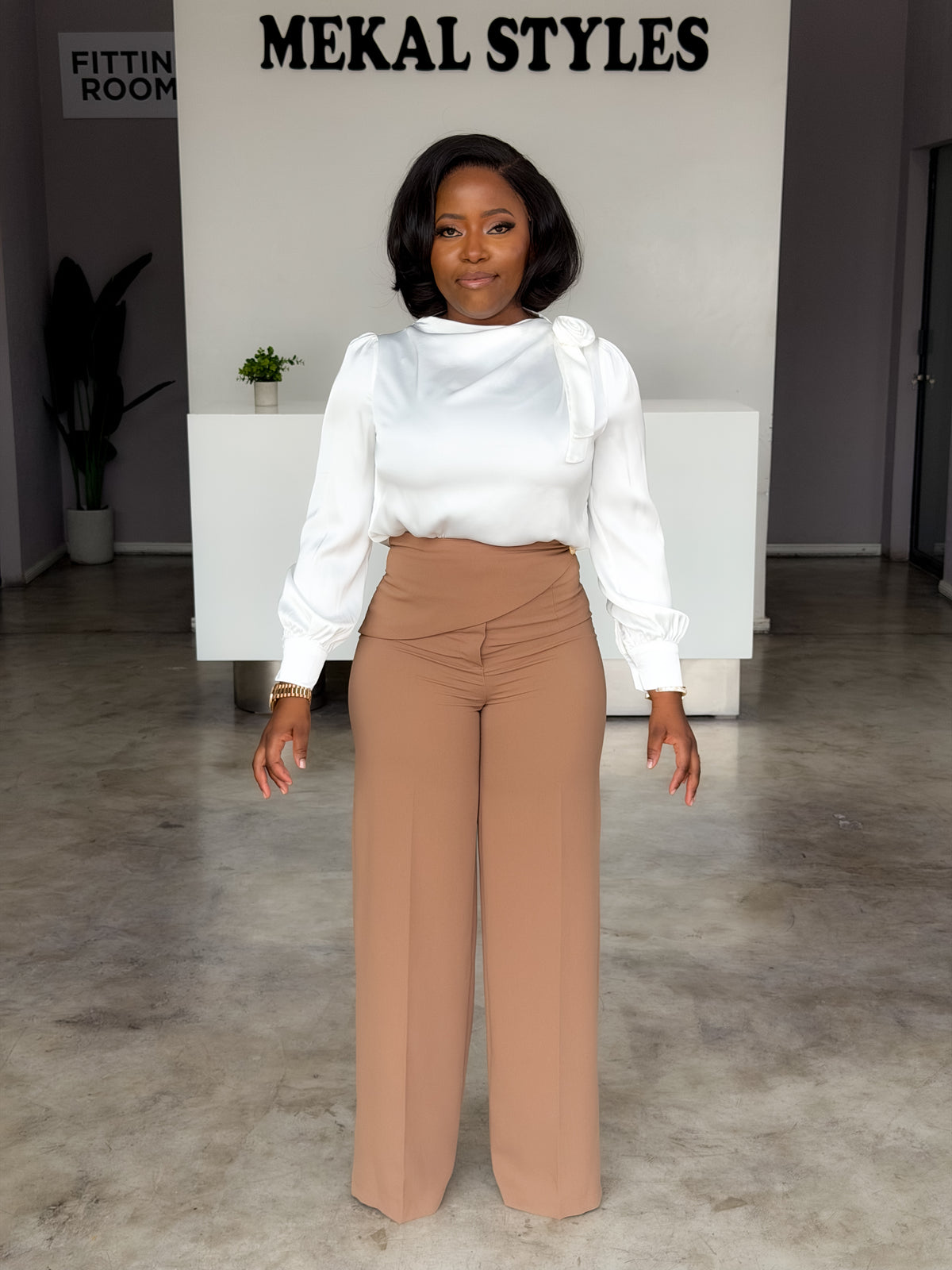 Caramel Detailed Straight Pants