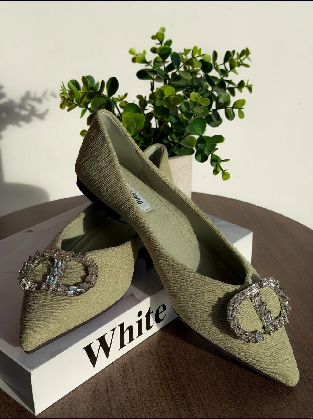 Tea Green Pump