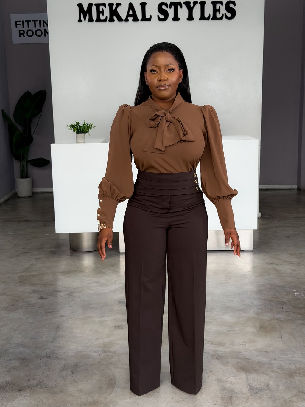Mud Front Knot Blouse
